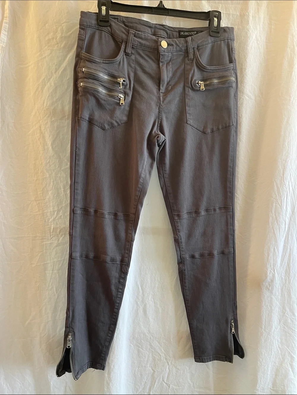 BlankNYC Gray Zip-Accent Skinny Pants Size 30